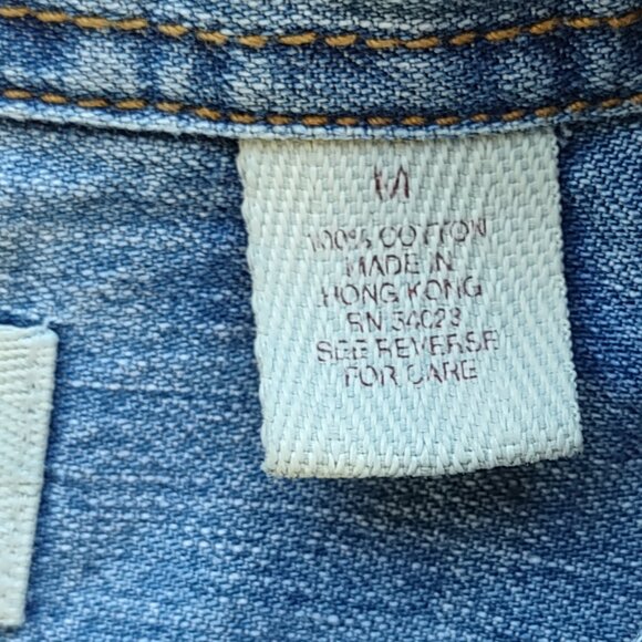 Vintage GAP Men's Denim Shirt Button-Up Long Sleeve Metal Rivet Buttons Medium - Picture 11 of 14